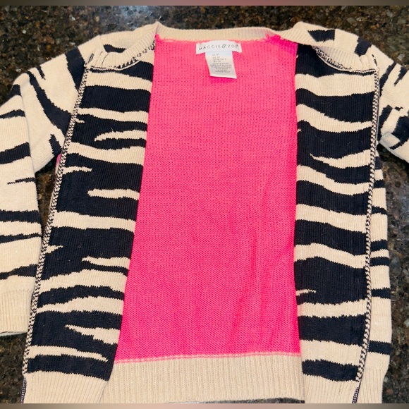 Maggie & Zoe Other - Toddler girls 5T zip-up stylish chic sweater